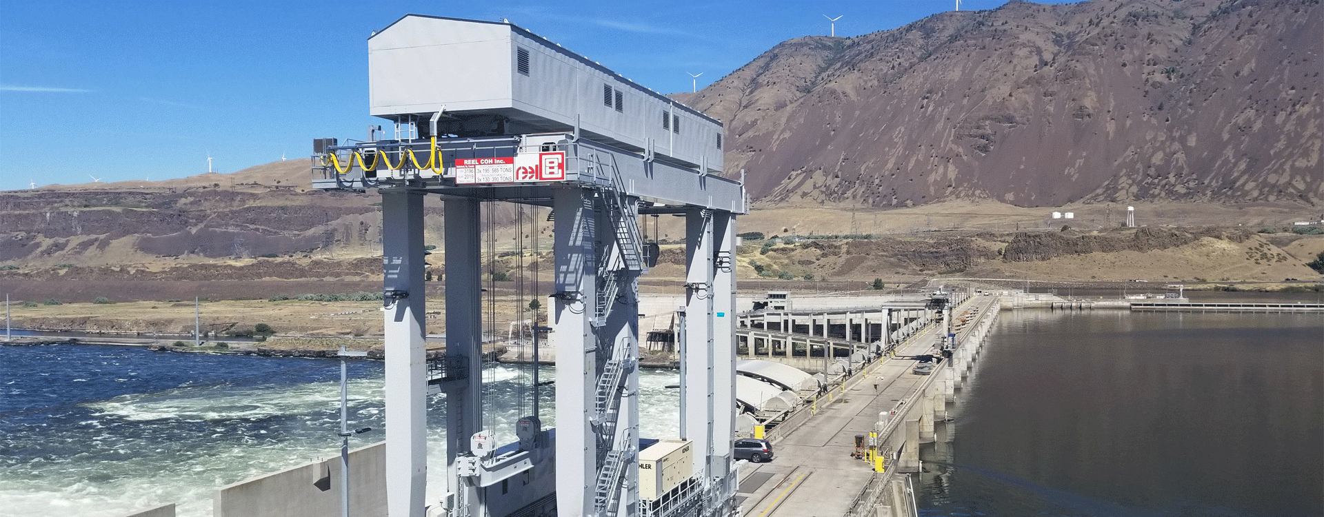hydropower-gantry crane