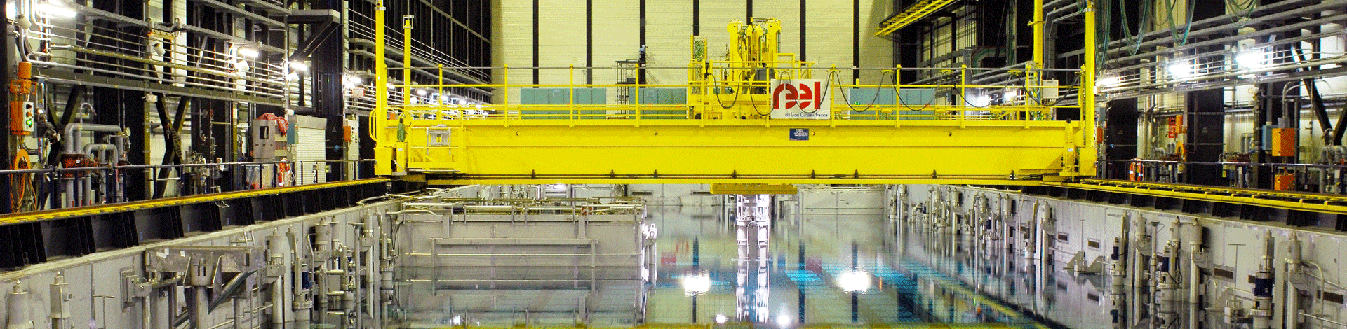 Nuclear fuel handling system